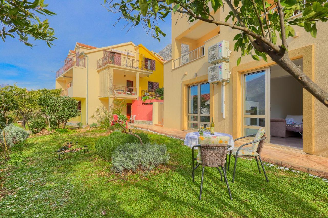 Apartment Castellino Kotor Bagian luar foto